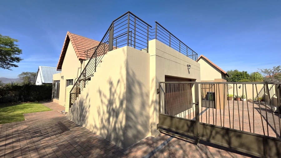 4 Bedroom Property for Sale in Leloko North West